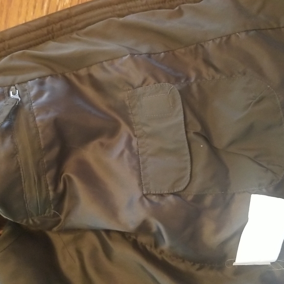 Mondetta puffer vest - Picture 7 of 8